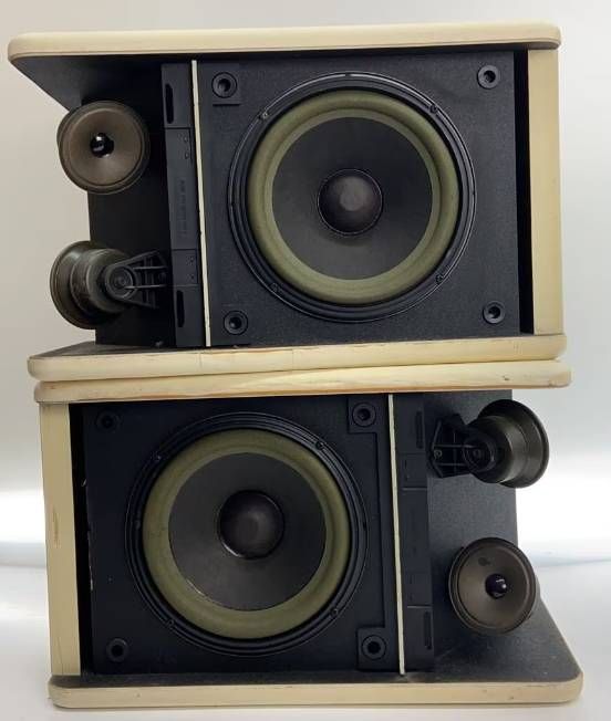 美品★ BOSE 301AV MONITOR ★ネット新品交換★10日間保証 ☆安心動作保証期間付】BOSE 301AV MONITOR - メルカリ