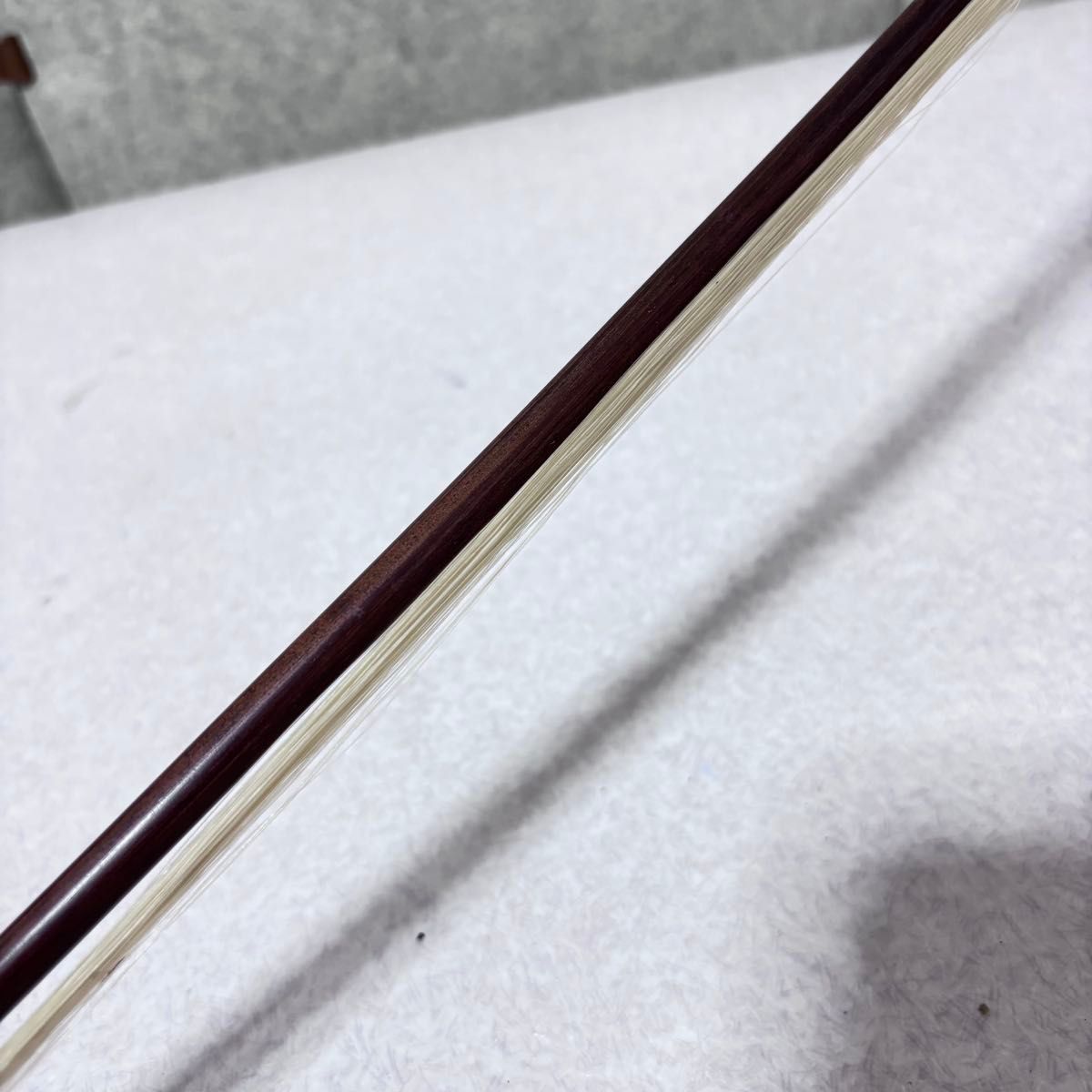 □【綺麗】 バイオリン 弓 イーストマン EASTMAN 4/4 - メルカリ