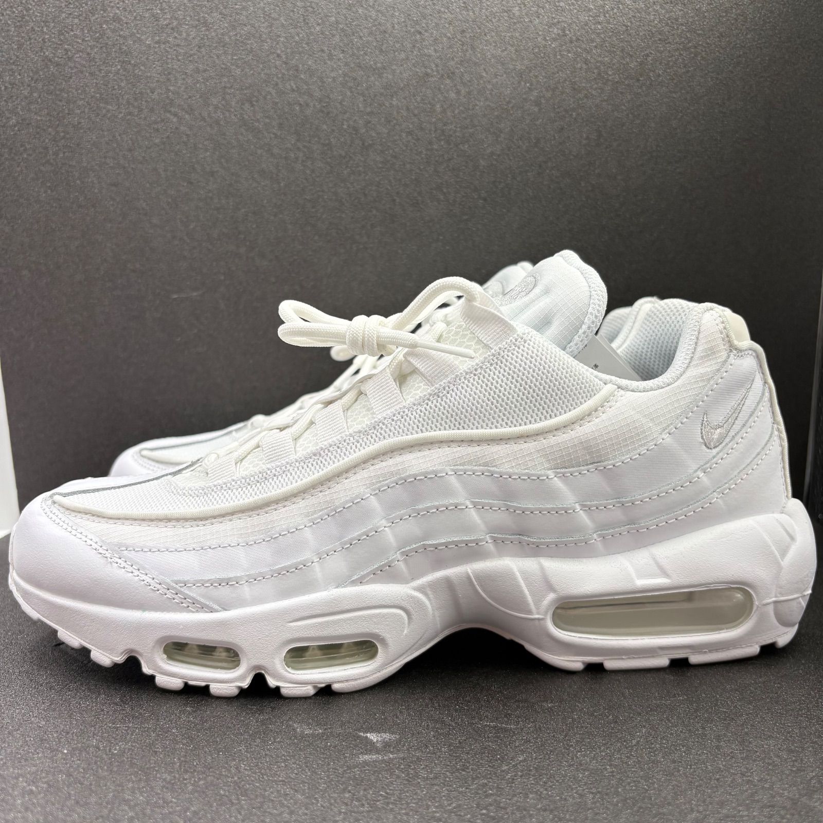 新品　Nike Air Max 95 Essential 