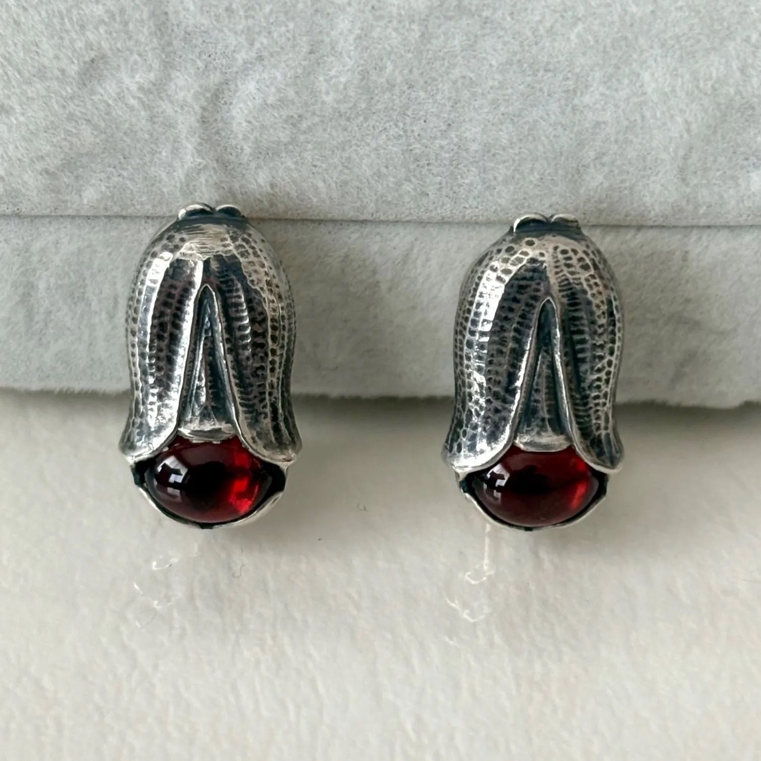 397 [Georg Jensen] 2007 heritage silver earrings with box