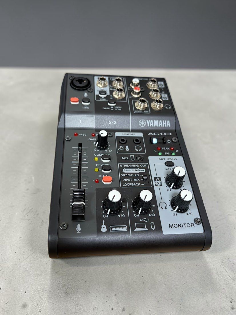 【新品未使用】YAMAHA AG03MK2 ブラック【超メルカリ市期間中のみ】 ☆ YAMAHA ヤマハ AG03MK2 ブラック ライブストリーミングミキサー