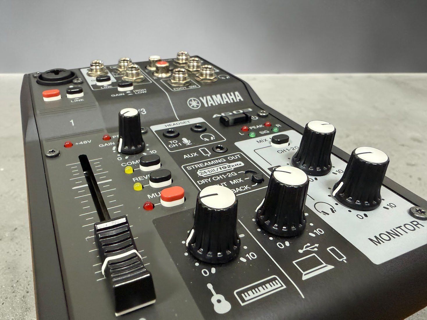 ☆ YAMAHA ヤマハ AG03MK2 ブラック ライブストリーミングミキサー