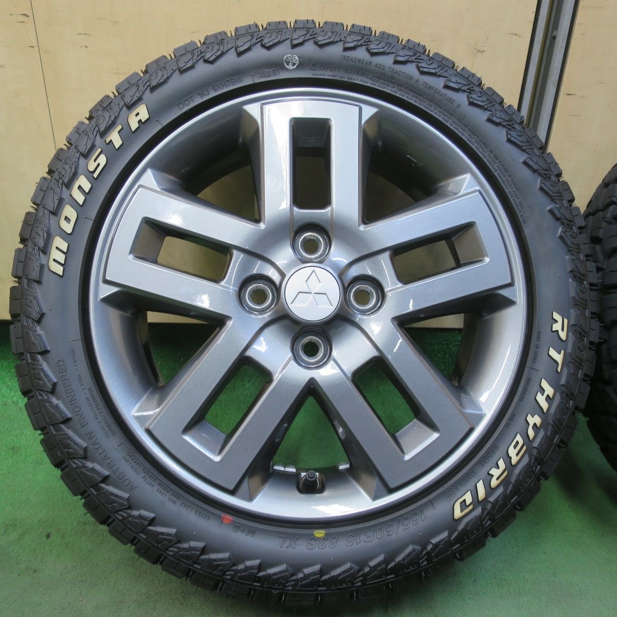 新車外し！26年！ほぼ未使用◎三菱 デリカ ミニ 純正 165/60R15 MONSTA