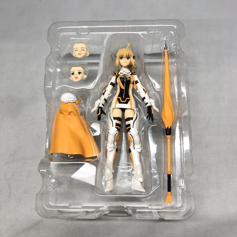 中古】figma アルトリア・ペンドラゴン レーシングver. GOODSMILE