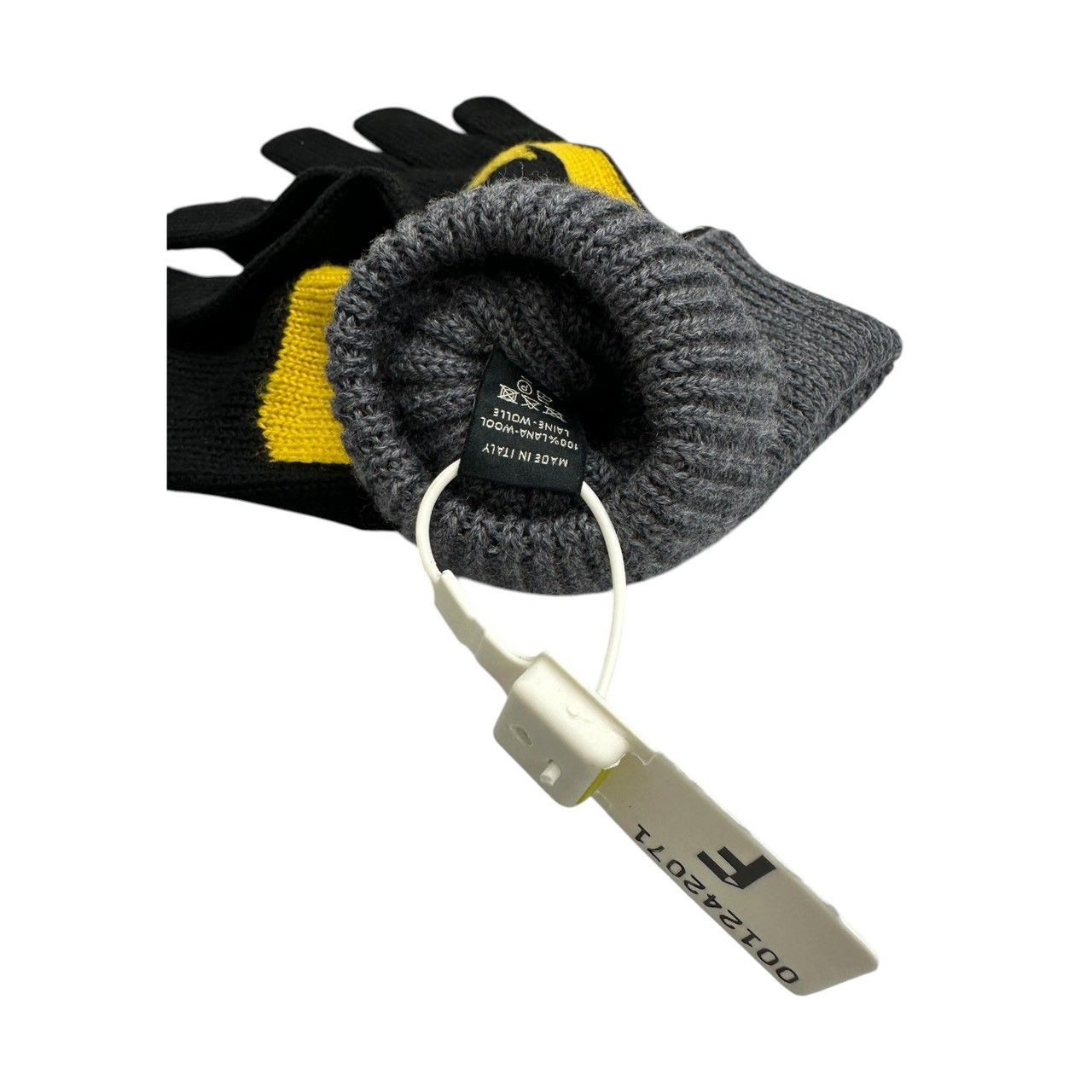 美品 FENDI フェンディ バッグバグズ ブラック グレー ニット 手袋