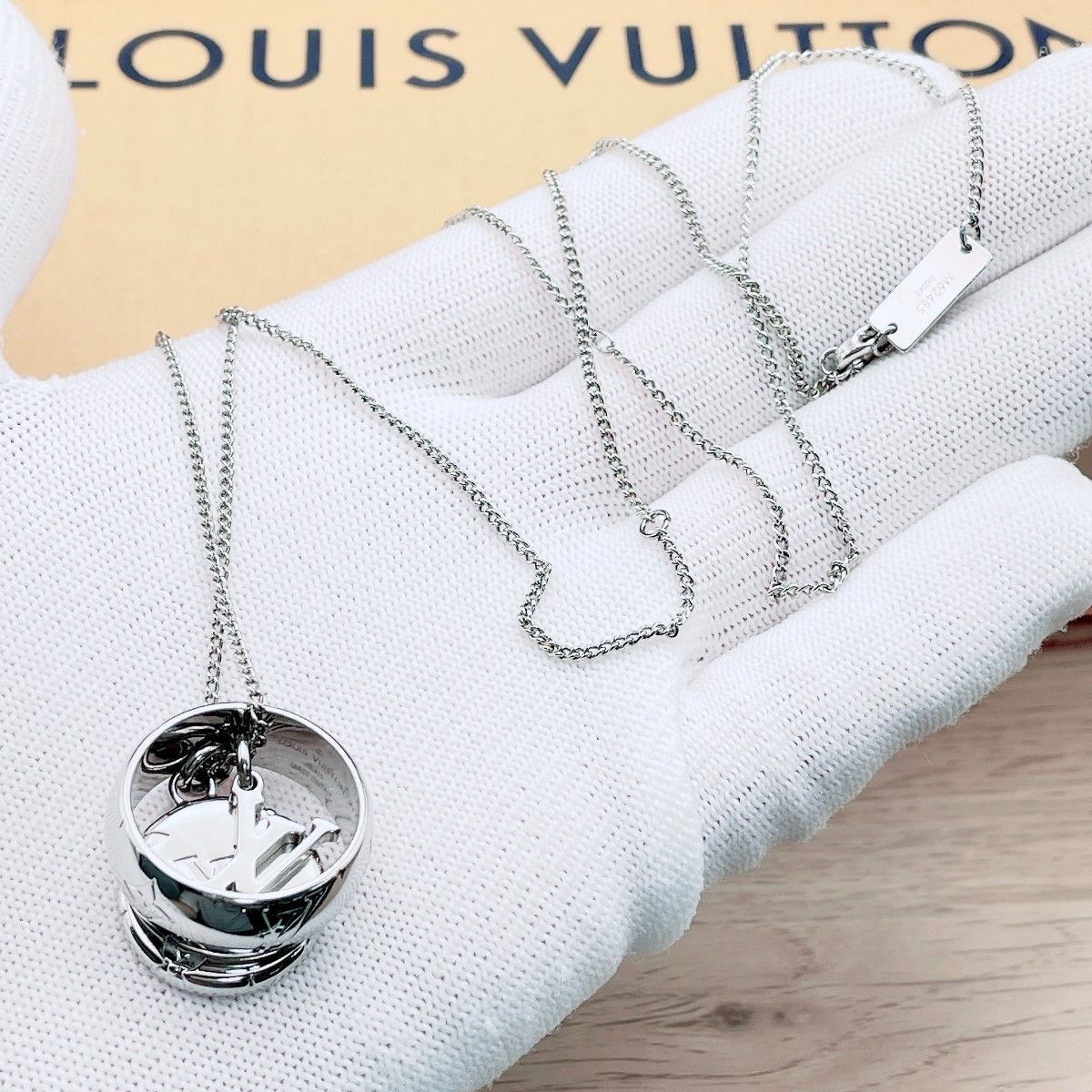 ルイヴィトン新品仕上済 LOUIS VUITTON M62485 リングネックレス