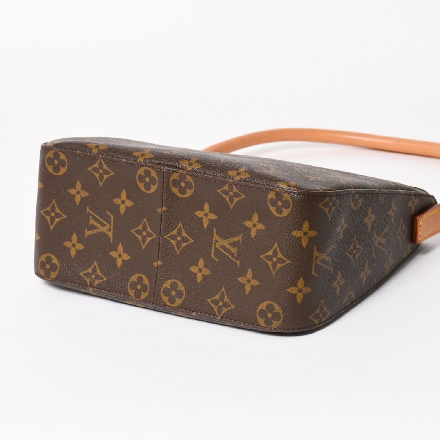⭐︎Louis Vuitton モノグラム ルーピングMM ショルダーバッグ ヴィトン モノグラム ルーピングMM バッグ 超美品 超美品 LOUIS