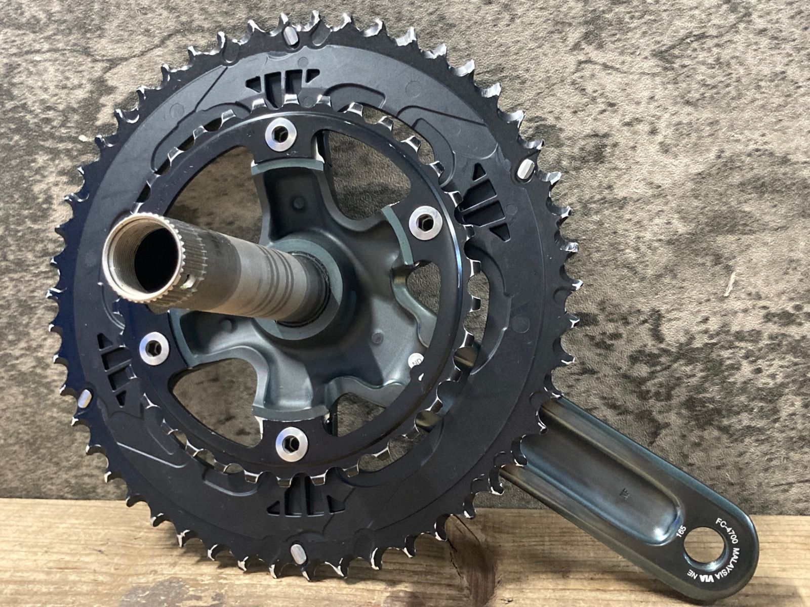 KJ002 シマノ SHIMANO ティアグラ Tiagra FC-4700 クランクセット 50