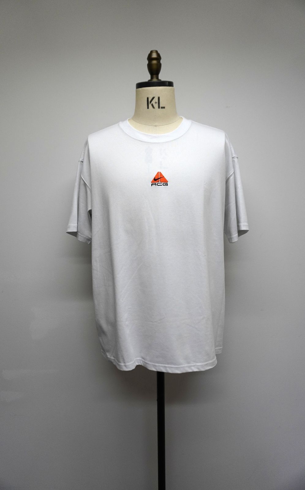 ◇NIKE ACG Tシャツ ホワイト メンズ サイズL USED センターロゴ