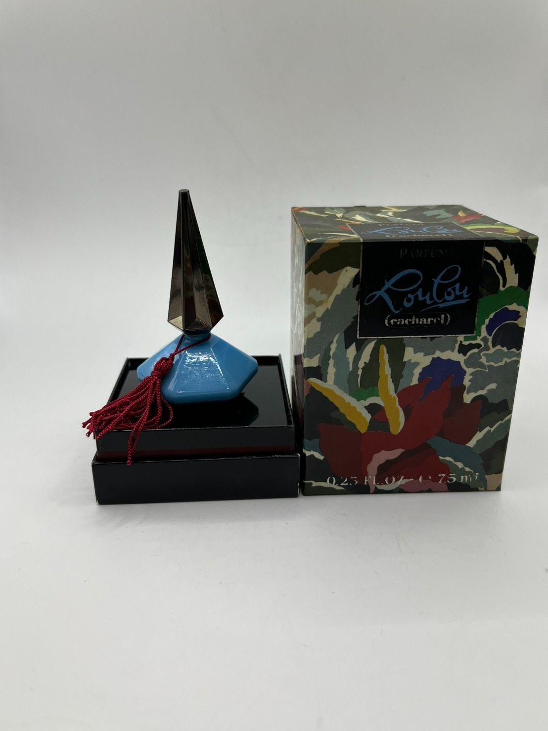 cacharel キャシャレル LouLou ルールー 香水 50ml×1個 CACHAREL キャシャレル LouLou ルールー 7.5ml 箱付き PARFUM - メルカリ