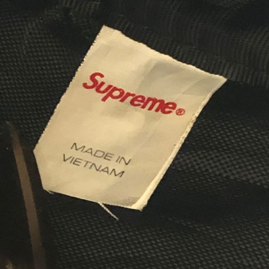 シュプリーム 22FW バックパック ブラック Supreme【AFE2】 - メルカリ