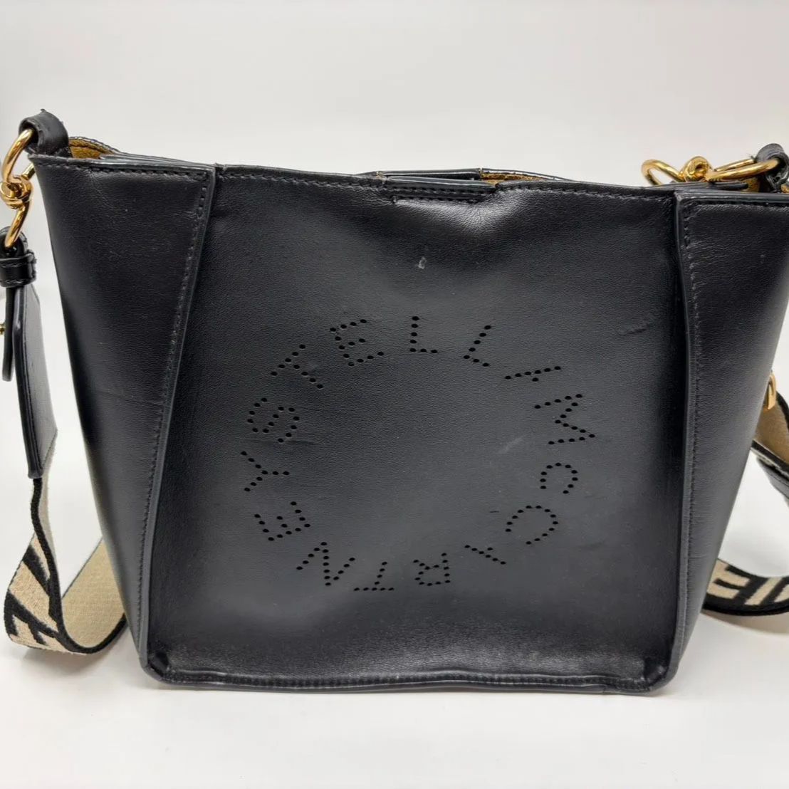 ステラマッカートニー ショルダーバッグ レディース ブラック パンチングロゴ ◇StellaMcCartney ステラマッカートニー ショルダーバッグ パンチング