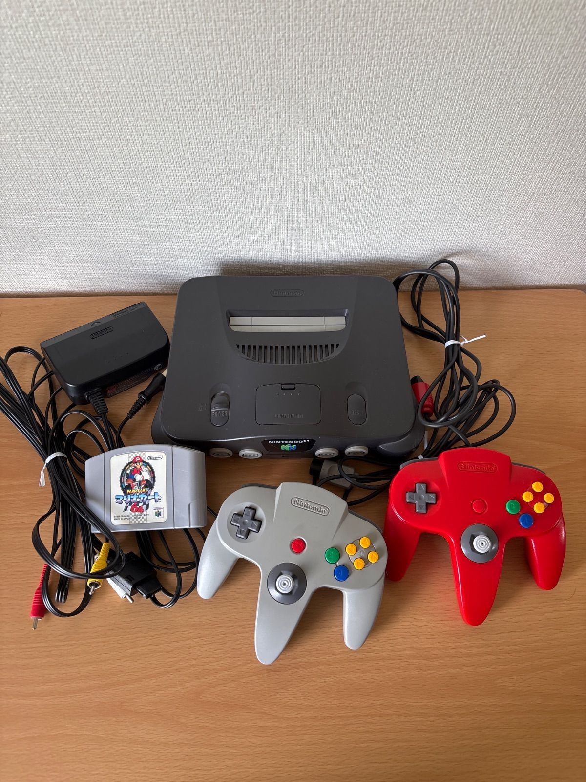 中古 ニンテンドー64 本体＋ソフト1本 - メルカリ