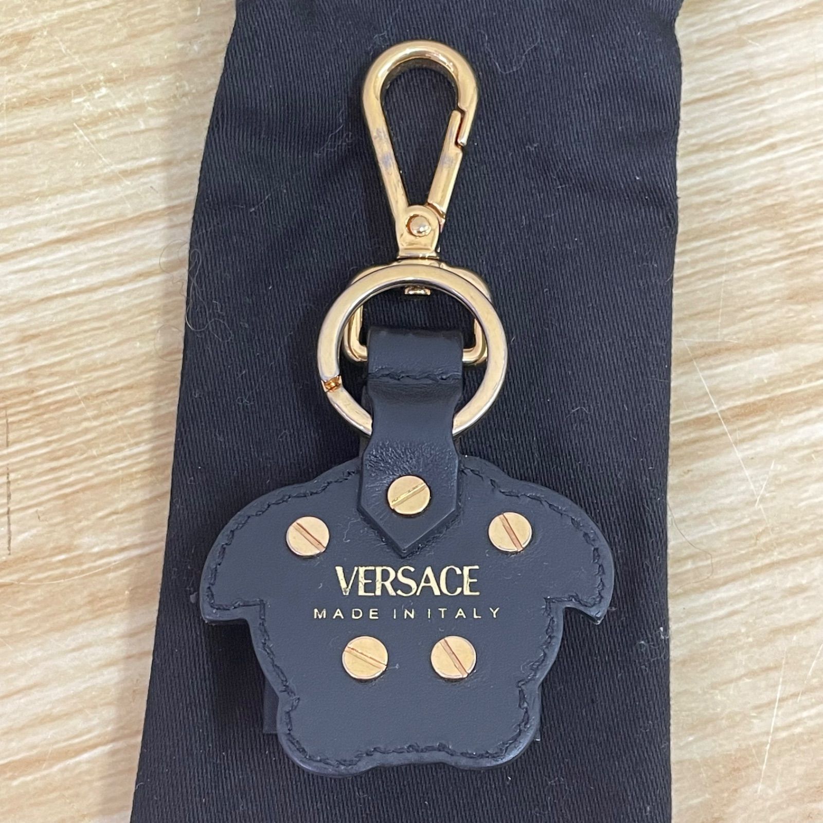 □ヴェルサーチ VERSACE キーホルダー ラ メドゥーサ レザー キー