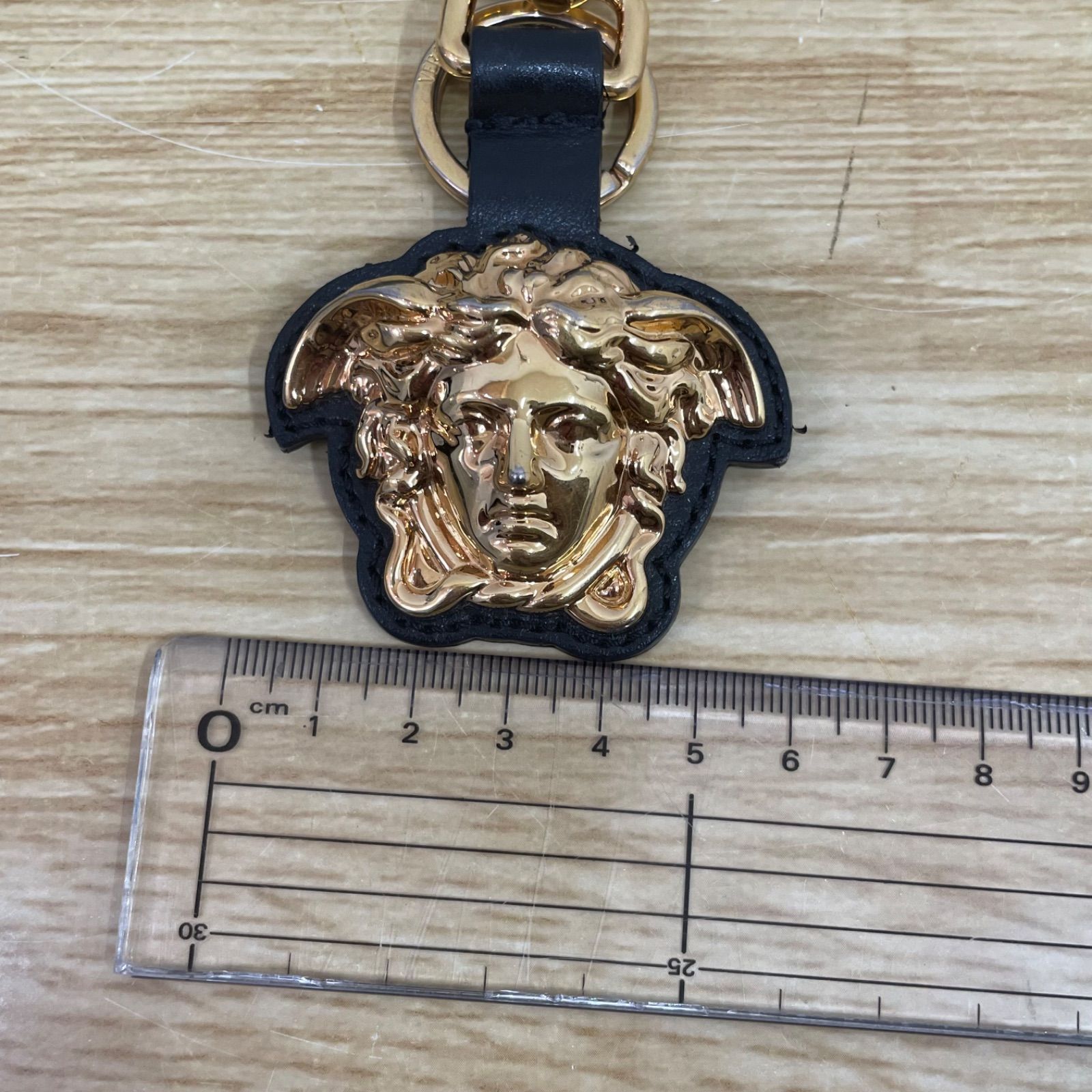 □ヴェルサーチ VERSACE キーホルダー ラ メドゥーサ レザー キー