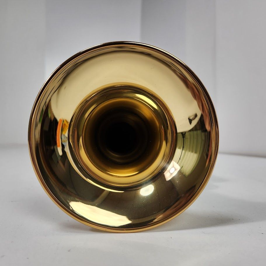 美品】 YAMAHA YTR-2335 トランペット ハードケース付 - メルカリ