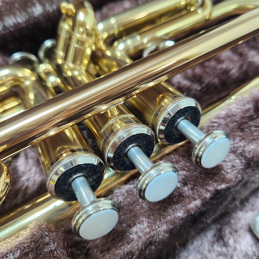 美品】 YAMAHA YTR-2335 トランペット ハードケース付 - メルカリ