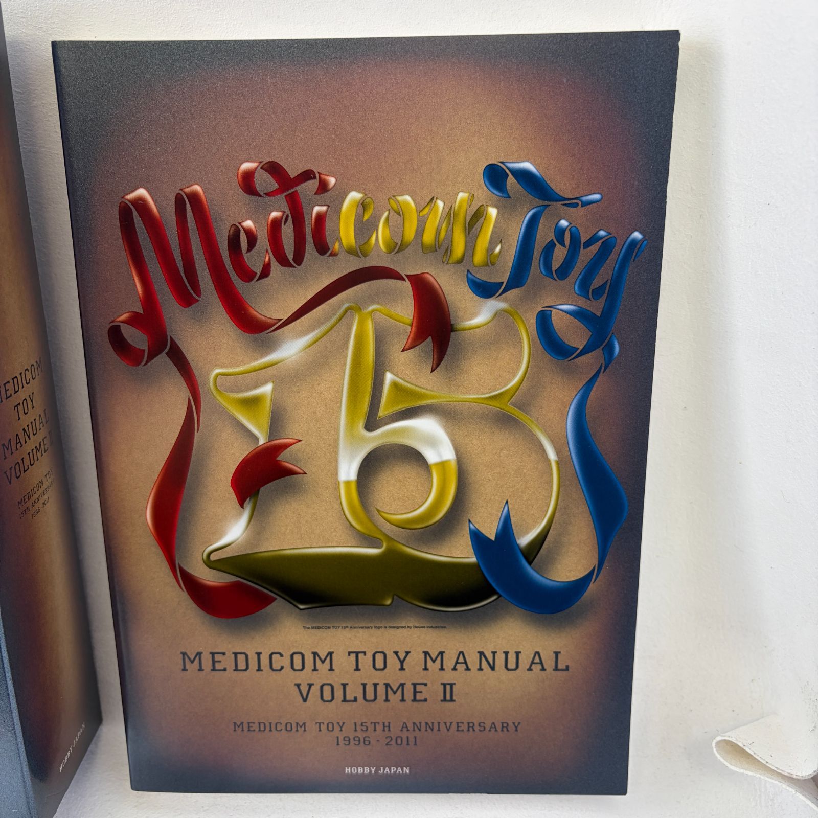 MEDICOM TOY MANUAL VOLUME II ベアブリック100%付き 15周年記念本