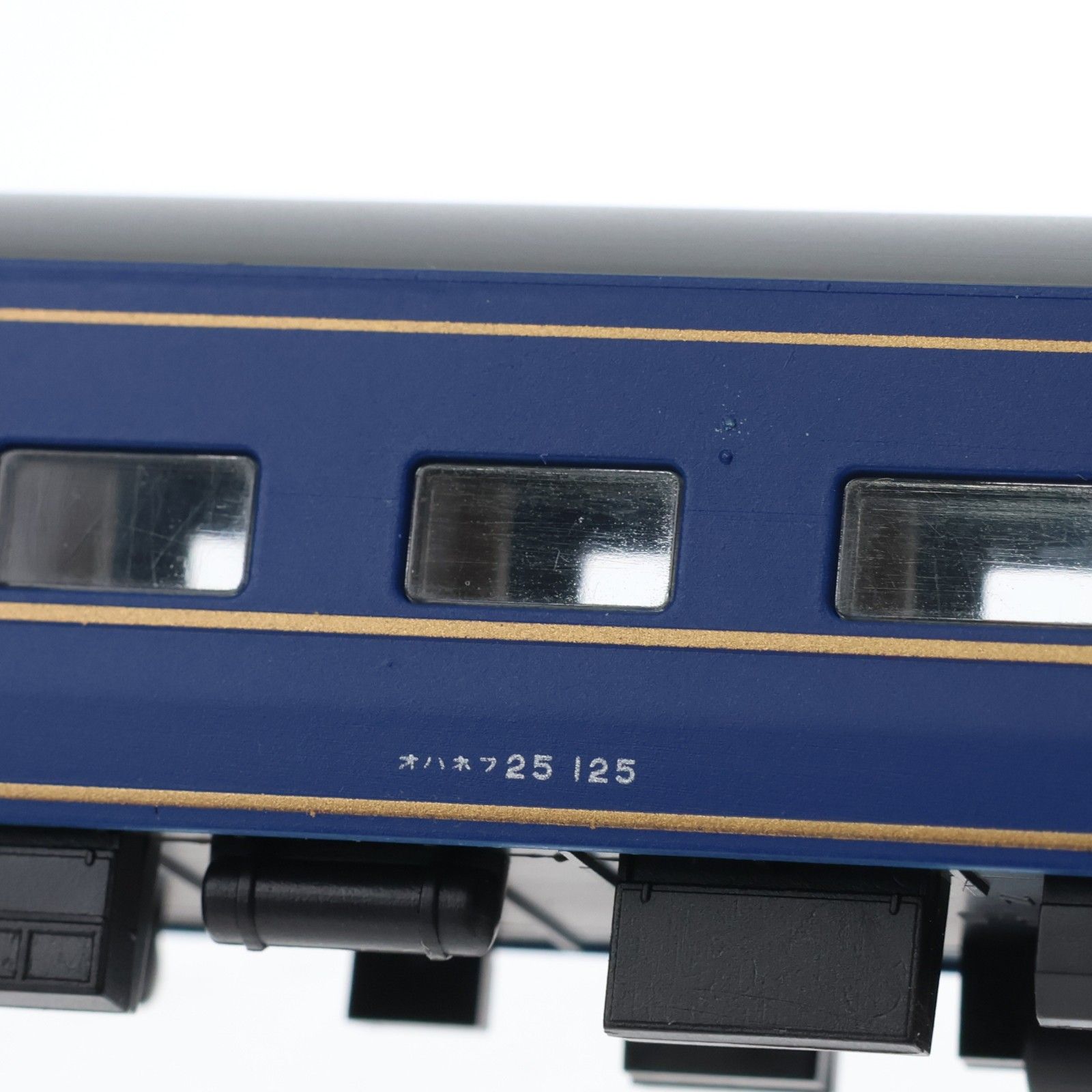 10-067 24系25形特急寝台客車 金帯 4両基本セット(動力無し) Nゲージ