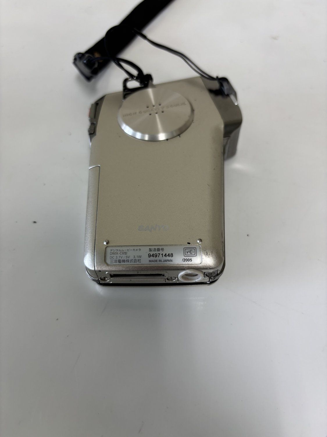 ジャンク】SANYO サンヨー Xacti ザクティ DMX-C6 シルバー デジタル