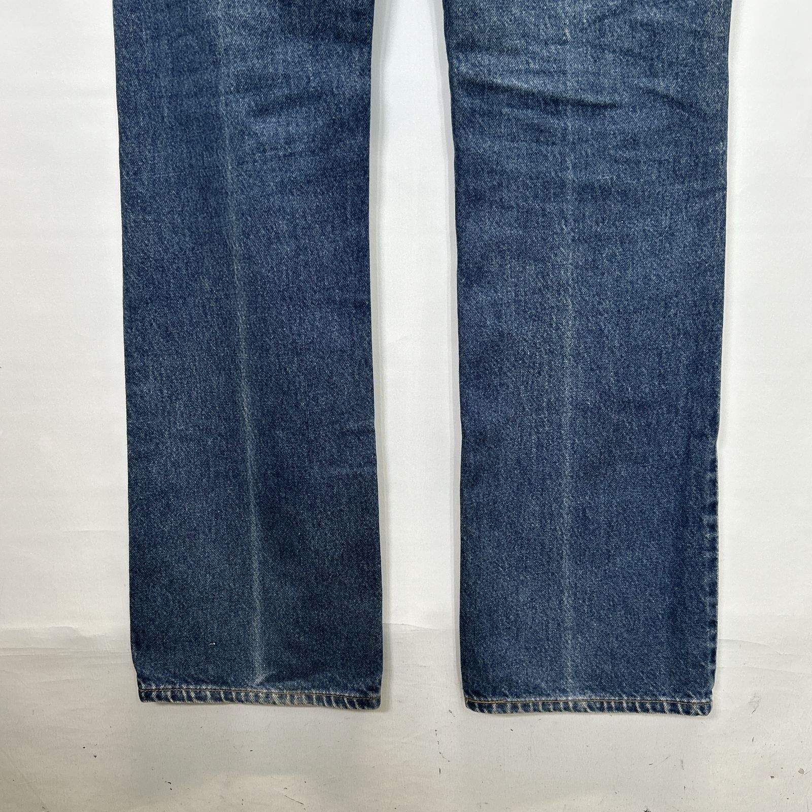 浜館76-2396] Levi