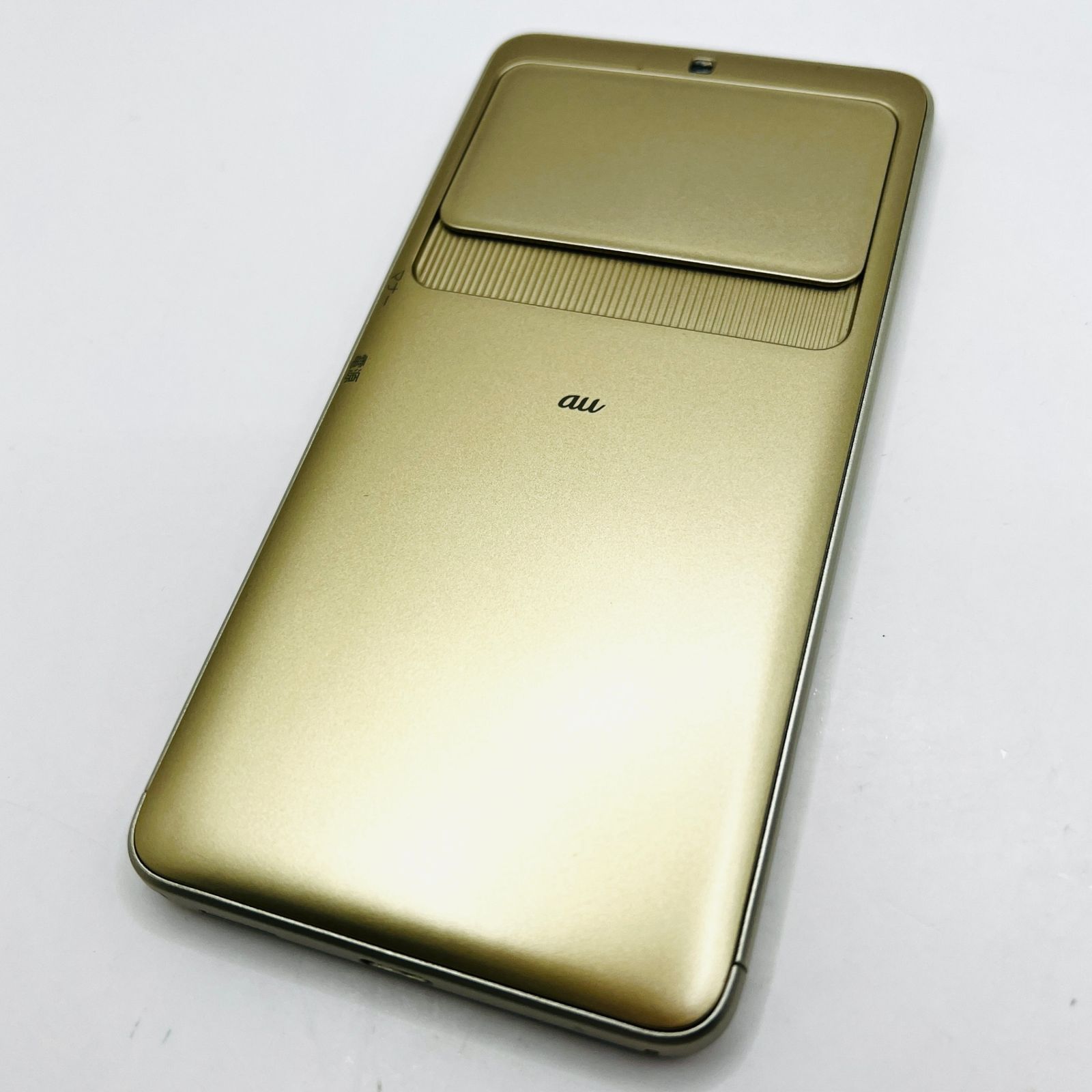 au KYV43 32GB ゴールド au BASIO3 KYV43 ゴールド 32GB ジャンク品 - メルカリ