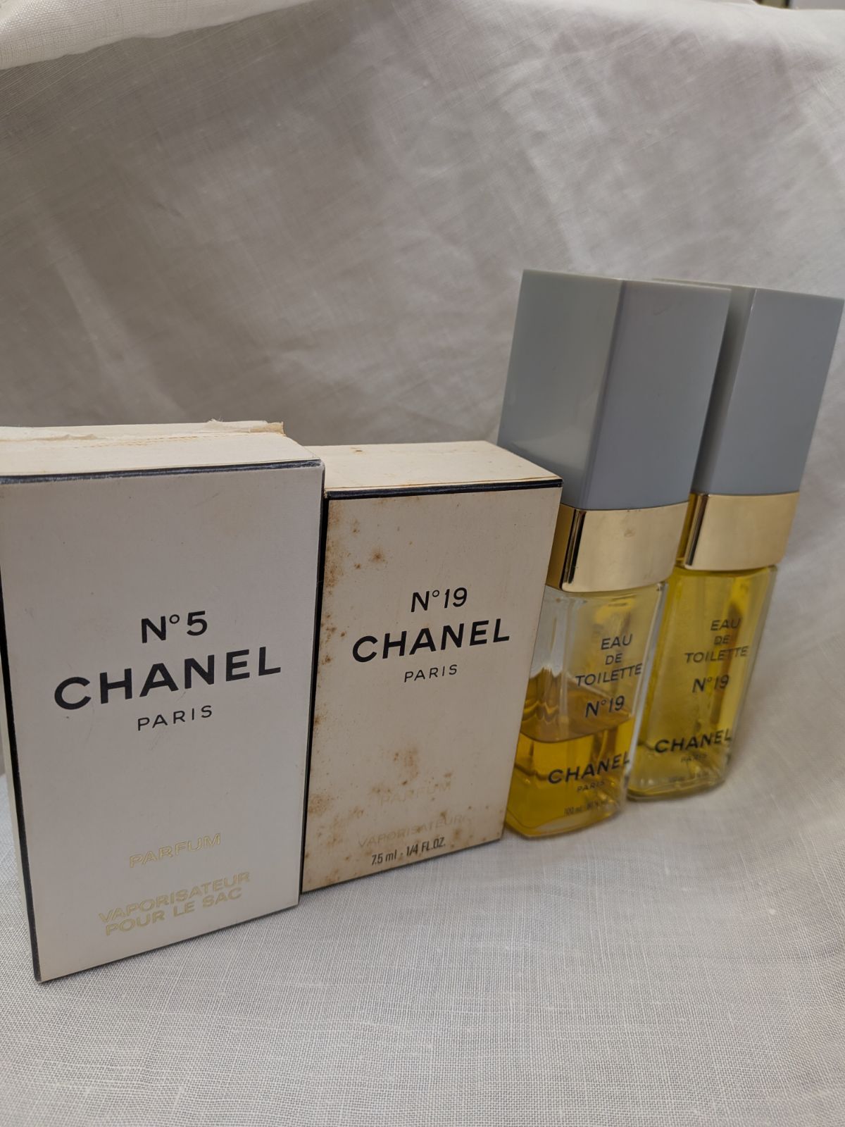 まとめ売り】シャネル CHANEL 香水 4点セット N°19 / N°5 - メルカリ