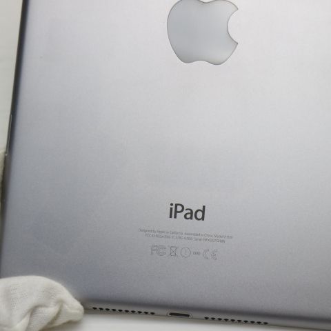 超美品 SIMフリー iPad mini 4 Cellular セルラー 128GB スペース