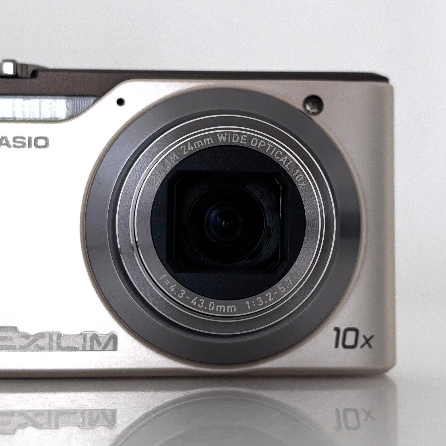 修理前提 液晶のふちの黒【カシオ】CASIO EXILIM EX-H10 ゴールド