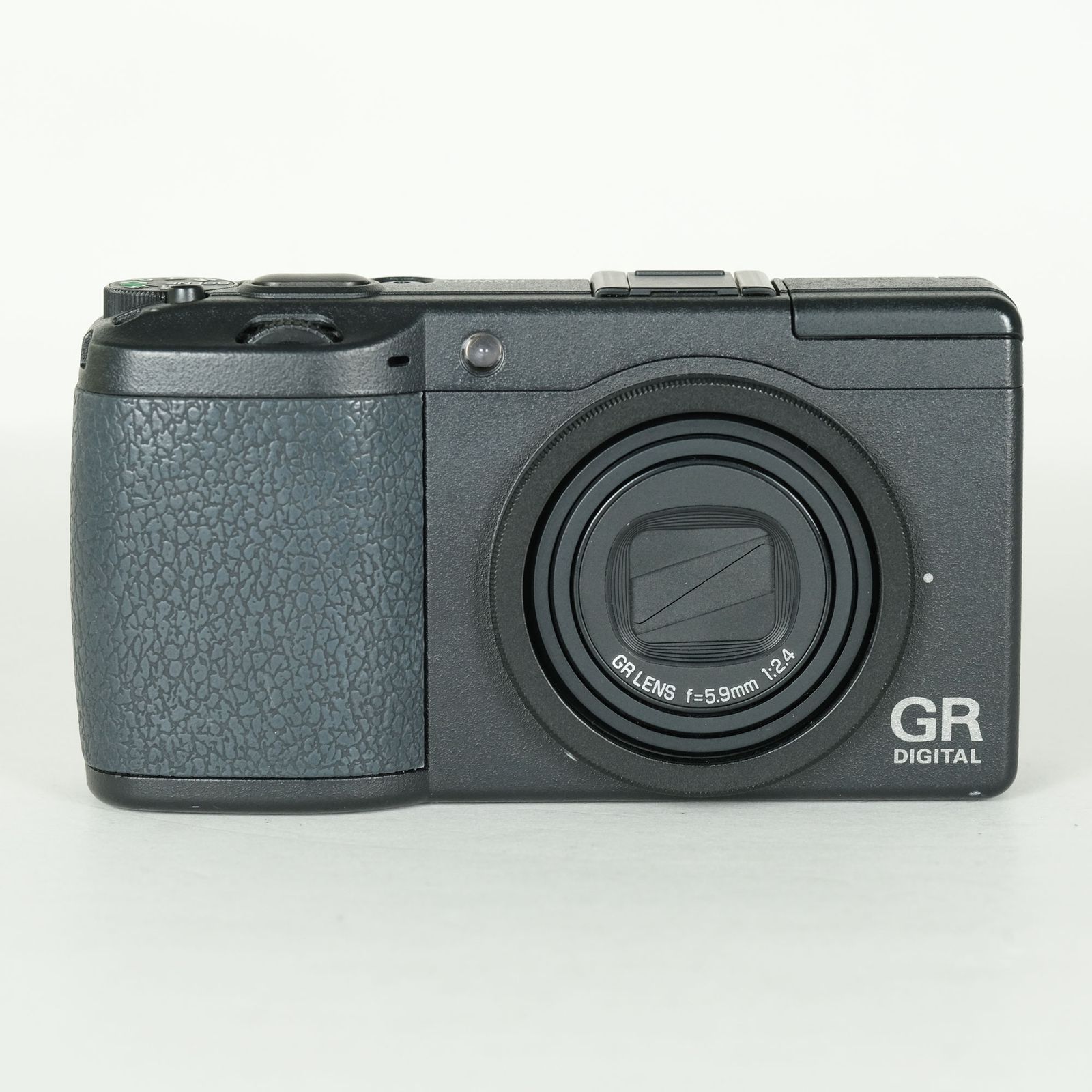 並品 | シャッター数3,820回] RICOH GR DIGITAL II | コンパクト