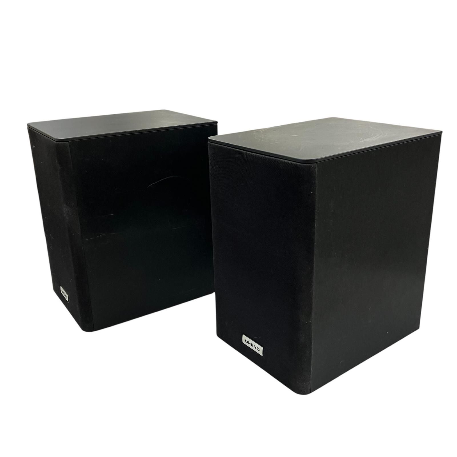 186000 動作確認済み ONKYO オンキョー CDコンポ ミニコンポ CR-U1