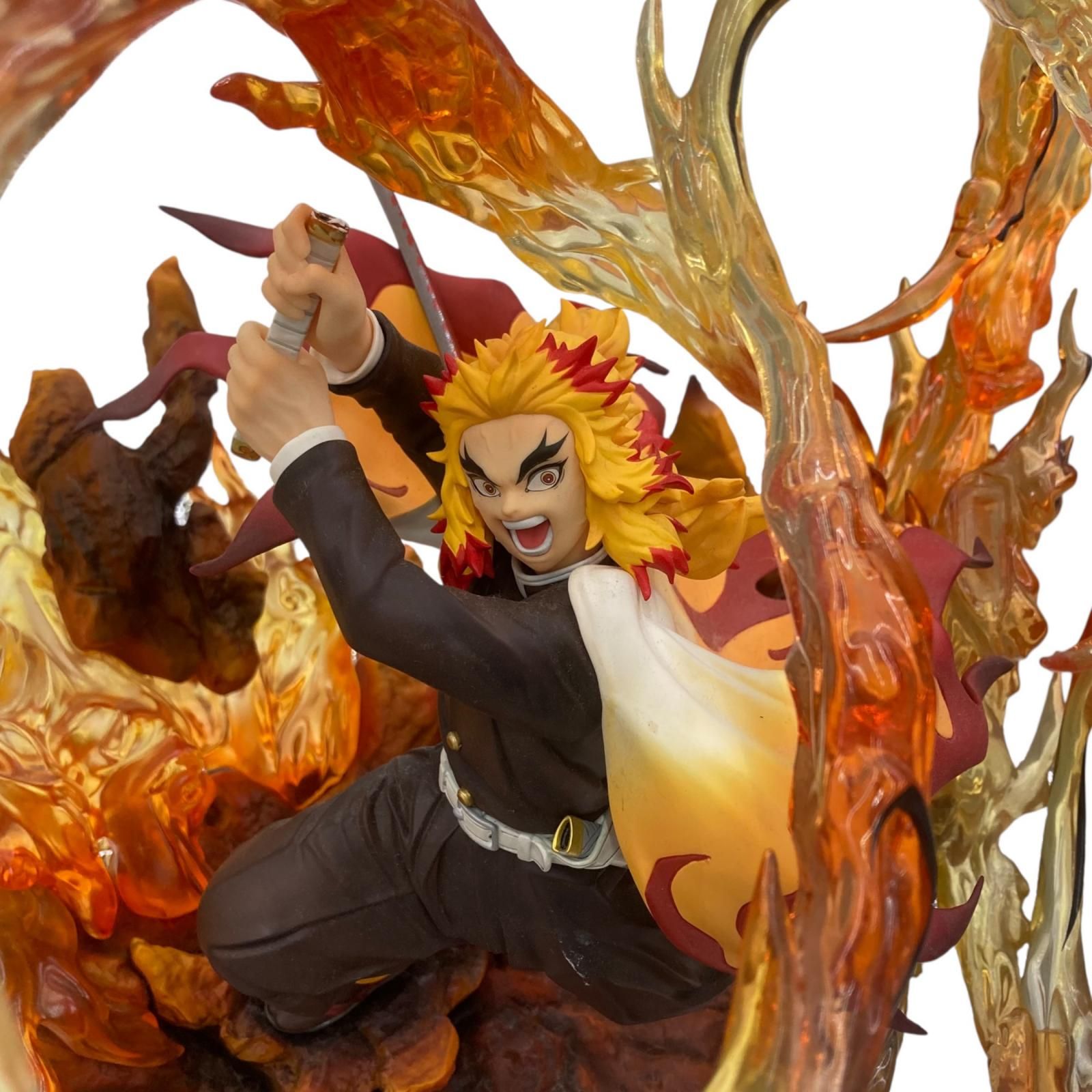 186000 現状品 鬼滅の刃 煉獄杏寿郎 DX Ver. 1/8 完成品フィギュア