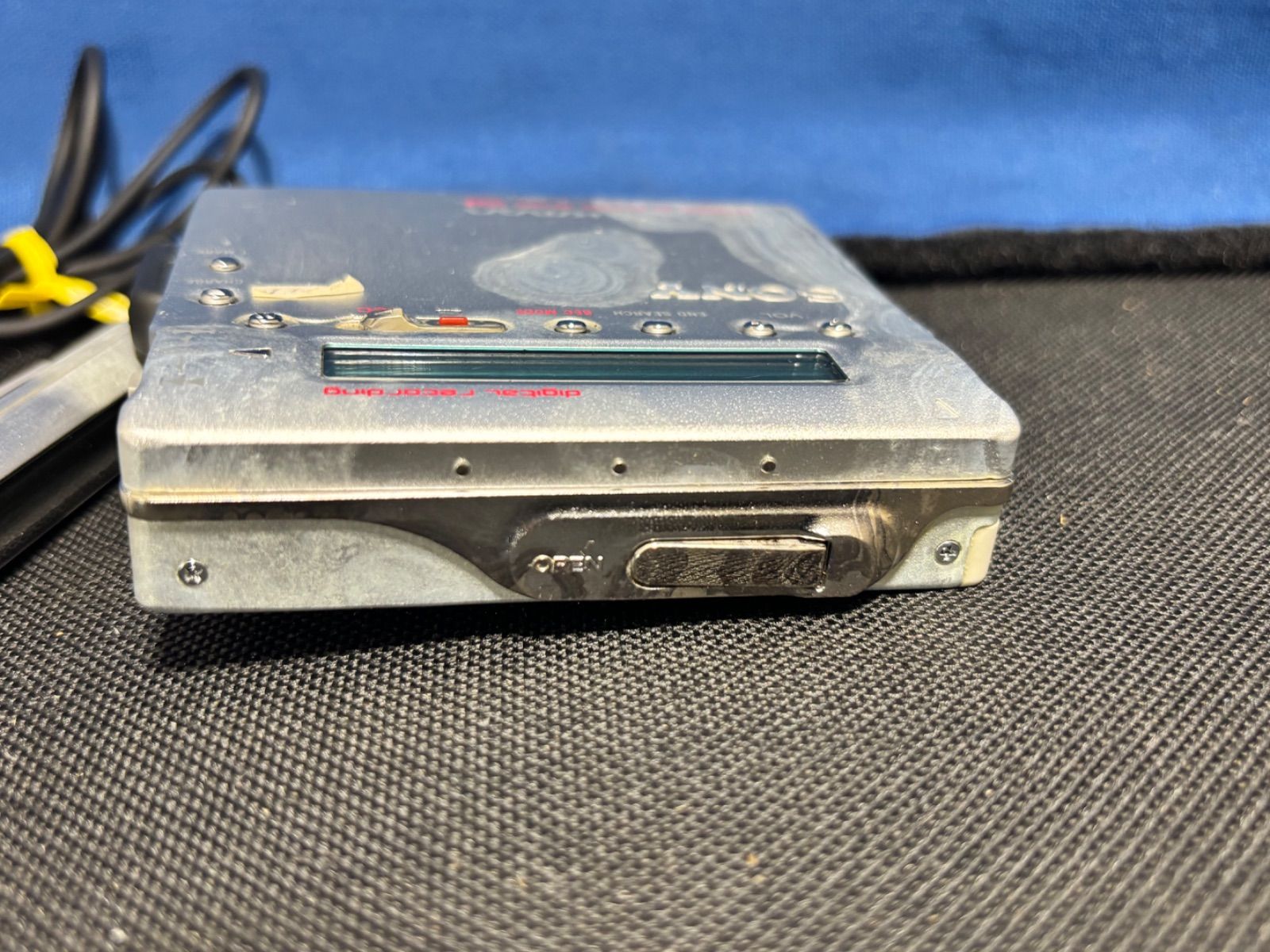 SONY ソニー MZ-R900 WALKMAN ウォークマン MDウォークマン ジャンク