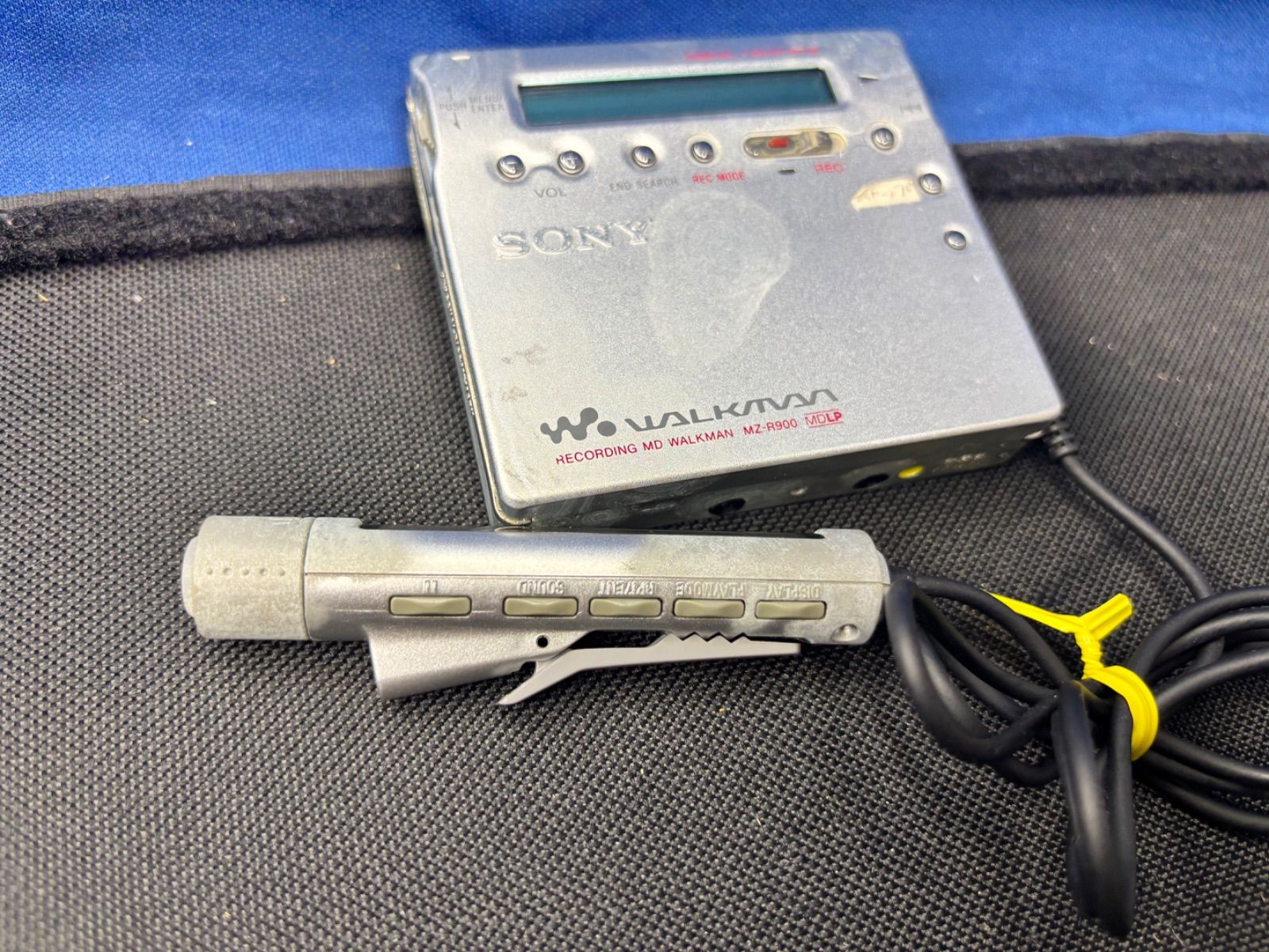 SONY ソニー MZ-R900 WALKMAN ウォークマン MDウォークマン ジャンク