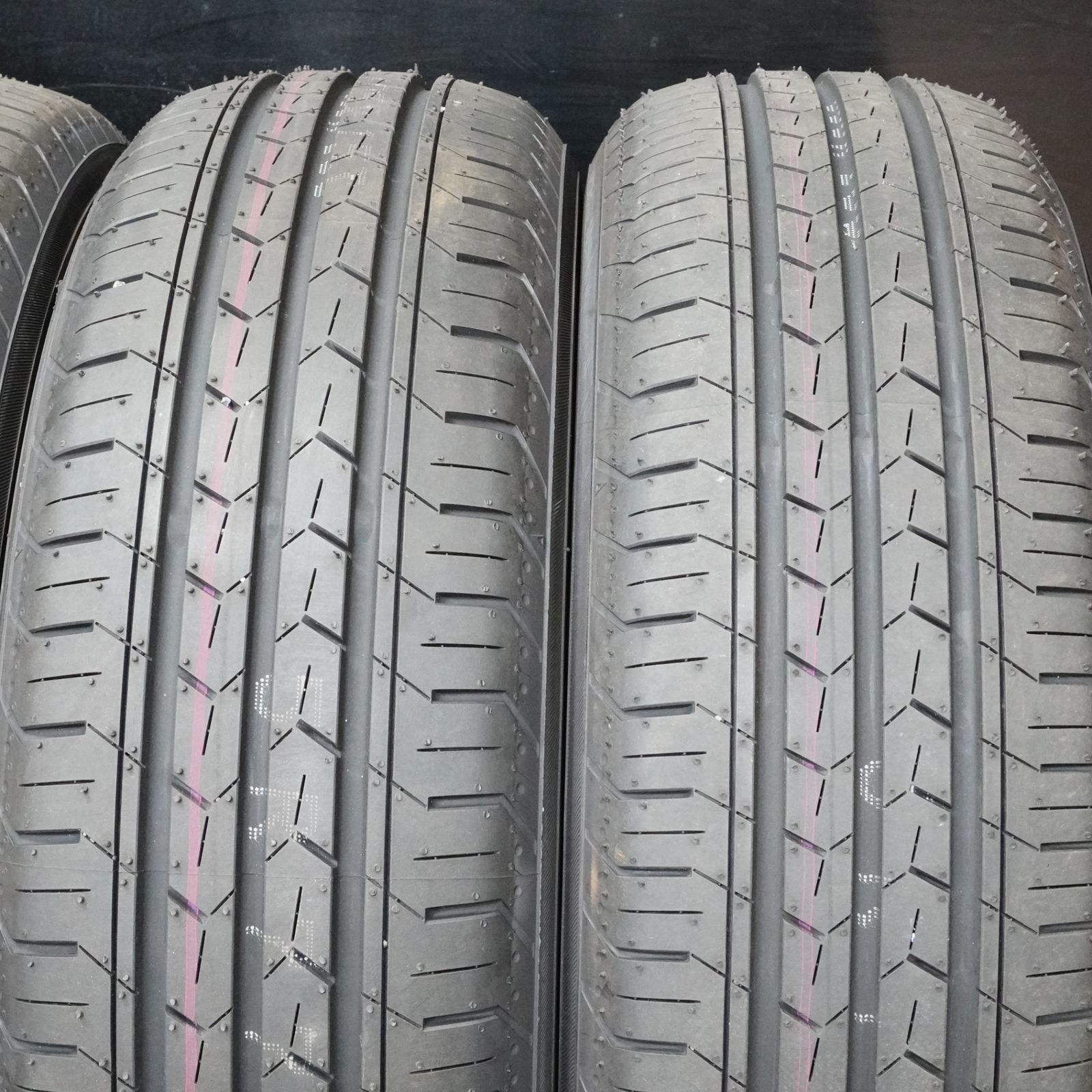 新車外し ヨコハマ BluEarth-FE AE30 185/65R15 4本セット 2026年製