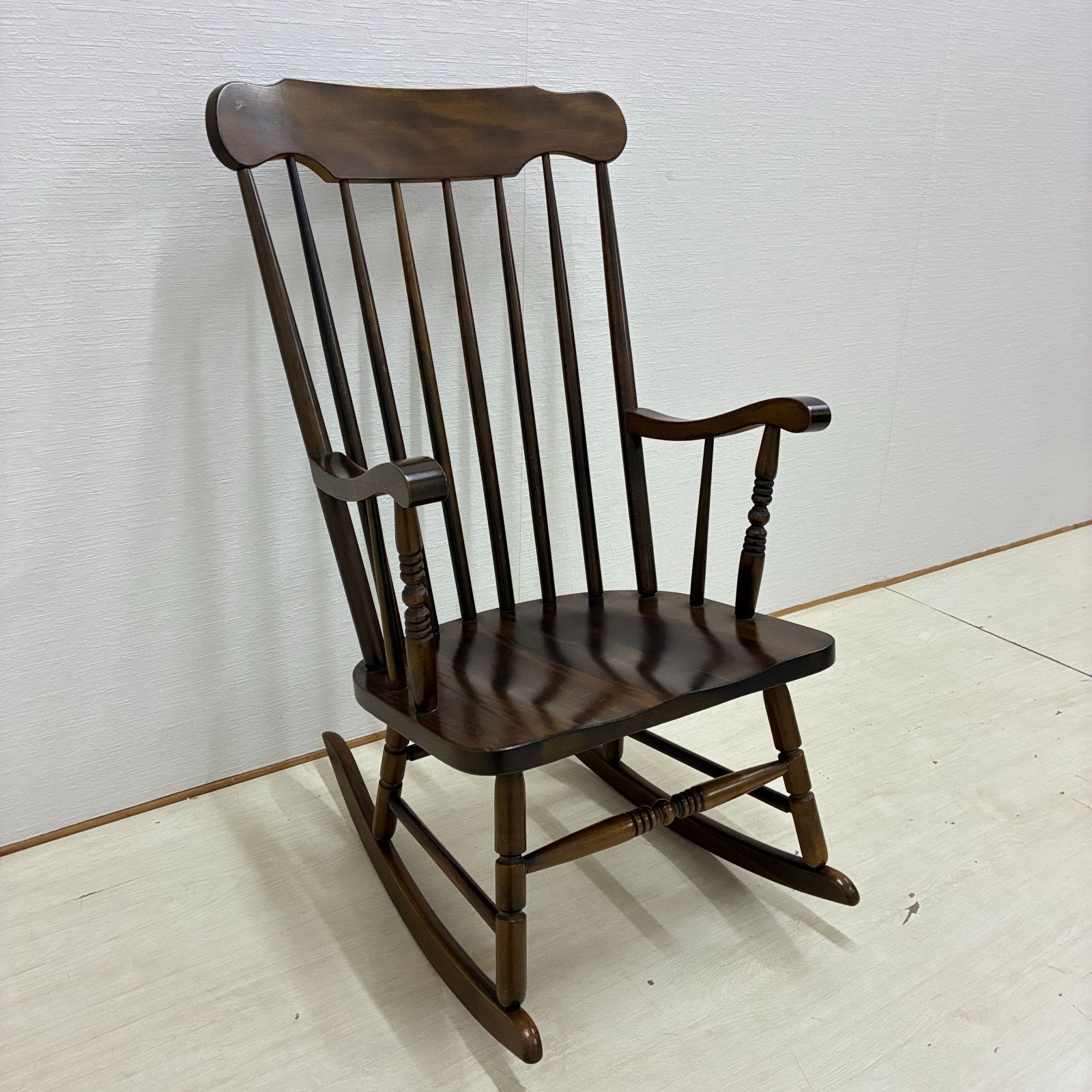 飛騨の家具 ロッキングチェア ヒダ・ダイネット 揺り椅子 椅子 アームチェア　古家具 木製 昭和 レトロ ヴィンテージ