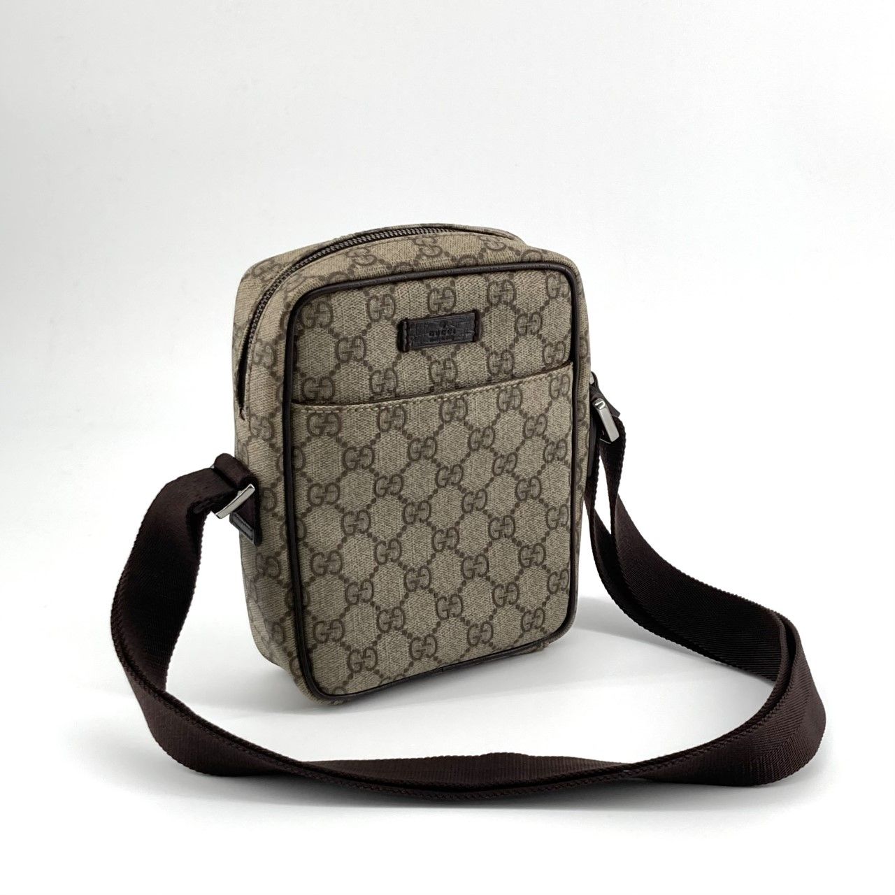 ハートビート】GUCCI グッチ GGスプリーム ビジネスバッグ ハート