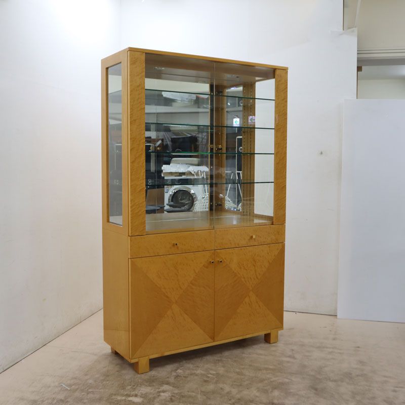 IDC大塚家具 最高級 バーズアイ メープル スプレンダー キュリオケース