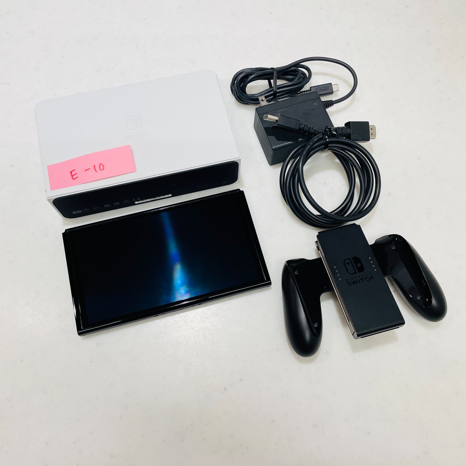 2021年製 Nintendo Switch 有機ELモデル 本体 ホワイトドック ケーブル