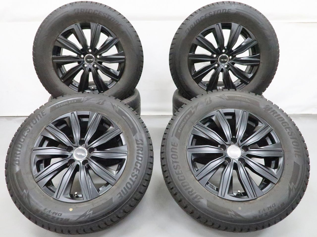 アウディ Q5 8R 等に 4本 ユーロツヴァイ 17インチ 7.5J +33 5H PCD 