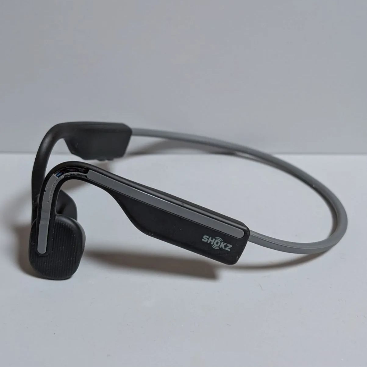 SHOKZ 骨伝導イヤホン グレー OpenMove Grey S661 メーカー公式