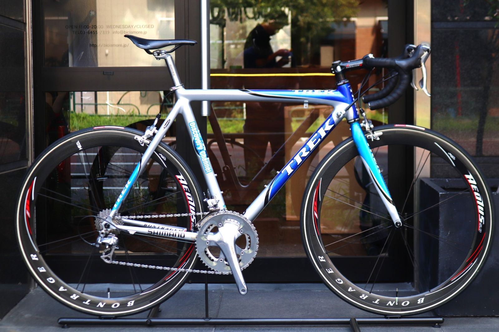 トレック TREK マドン MADONE SL5.9 ディスカバリーチャンネル 2006モデル シマノ デュラエース 7800 MIX 10S カーボン ロードバイク 【東京南麻布店】