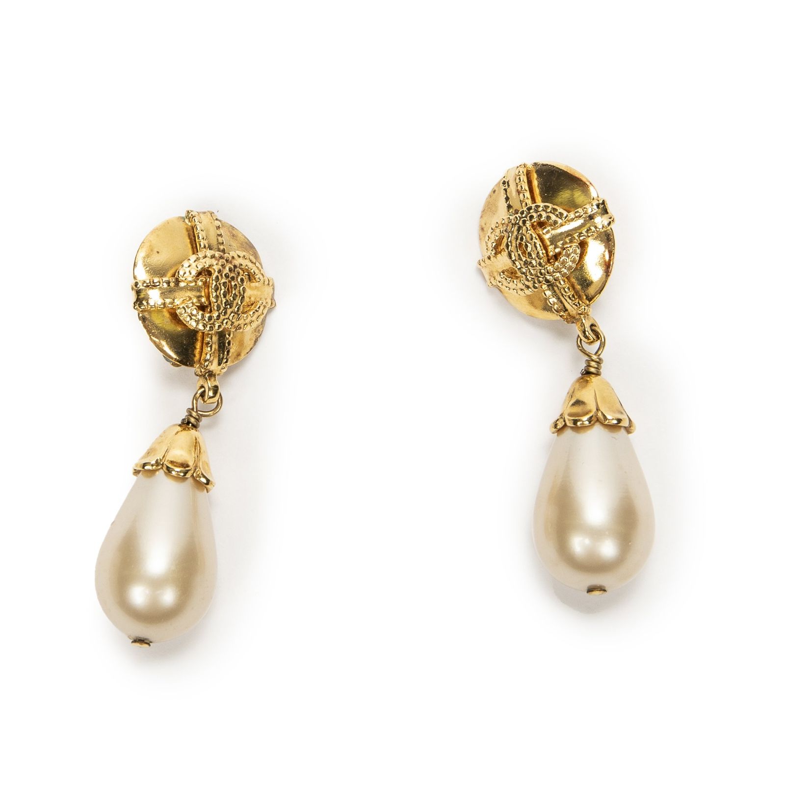 [中古] CHANEL シャネルCC Faux Pearl Dangle Clip On Earrings金金メッキA