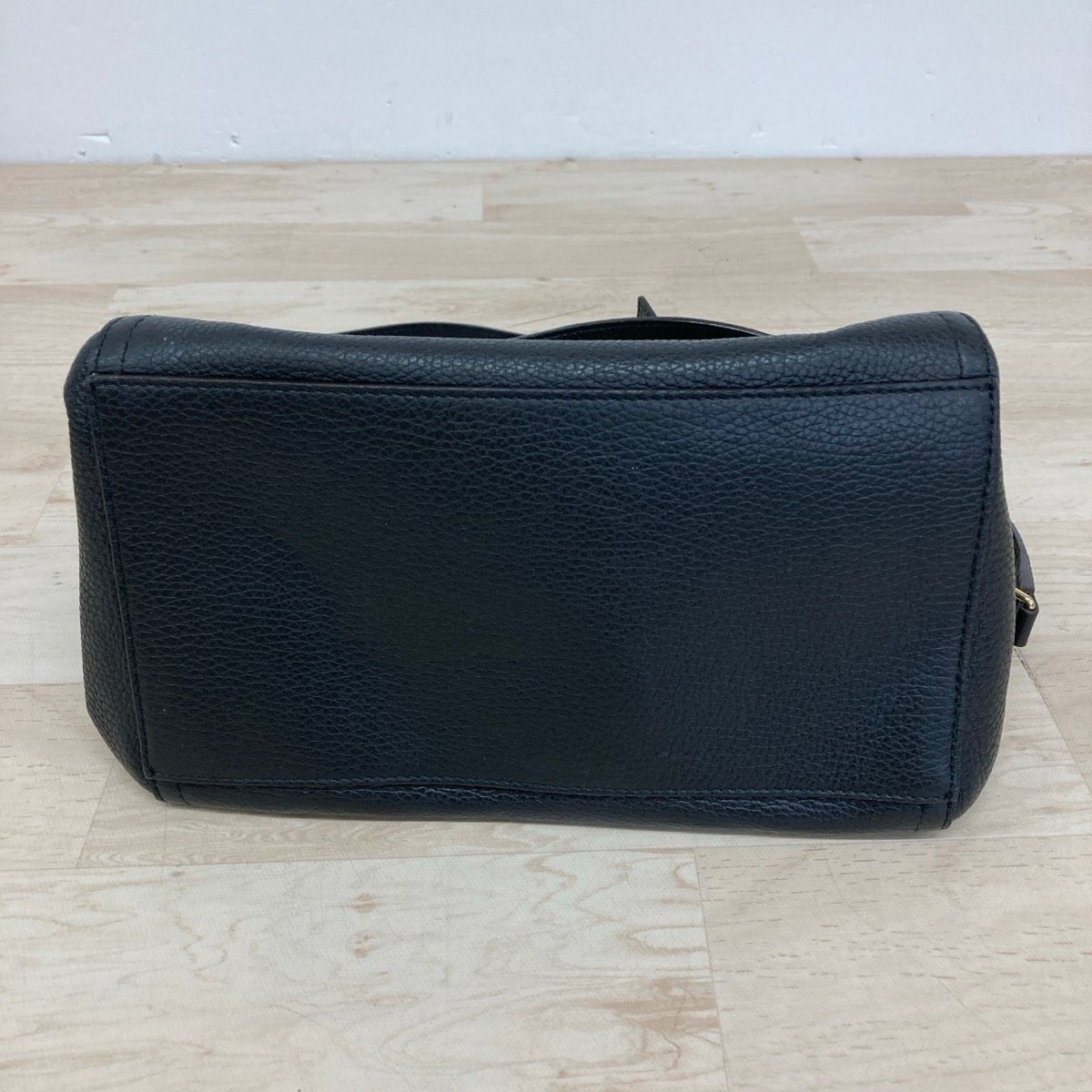 FURLA/フルラ 2way ハンドバッグ/ショルダーバッグ ブラック ゴールド