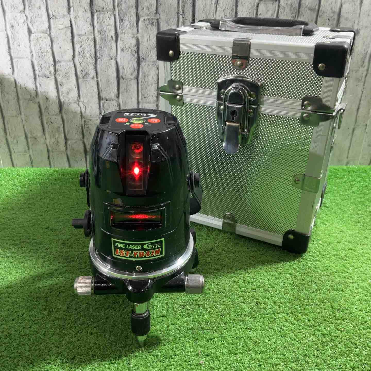 ◇LTC 水平/垂直ラインレーザー墨出し器 LST-YB47N 動作確認済【川口店】