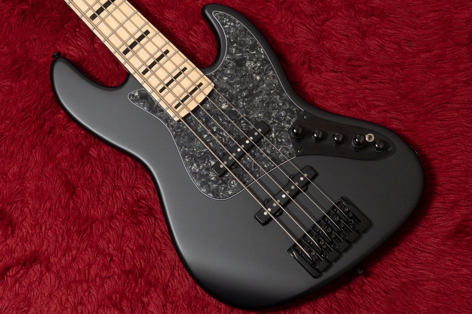 【new】Swing Guitars / Jazz Deluxe 5 Matte Black 4.605kg #26010019【GIB横浜】エレキベース 89,540円