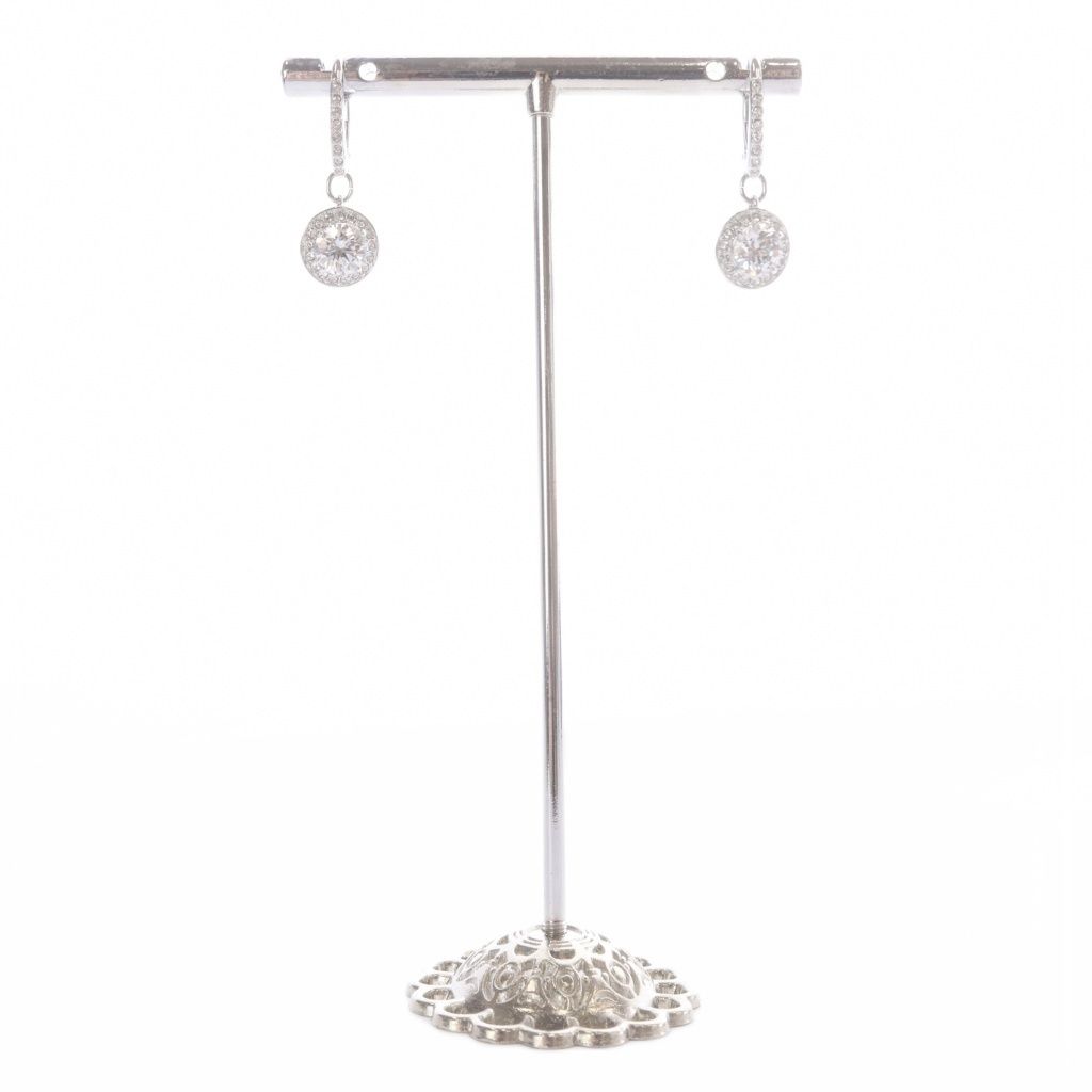 スワロフスキー SWAROVSKI クリスタル ピアス 両耳用 シルバー色