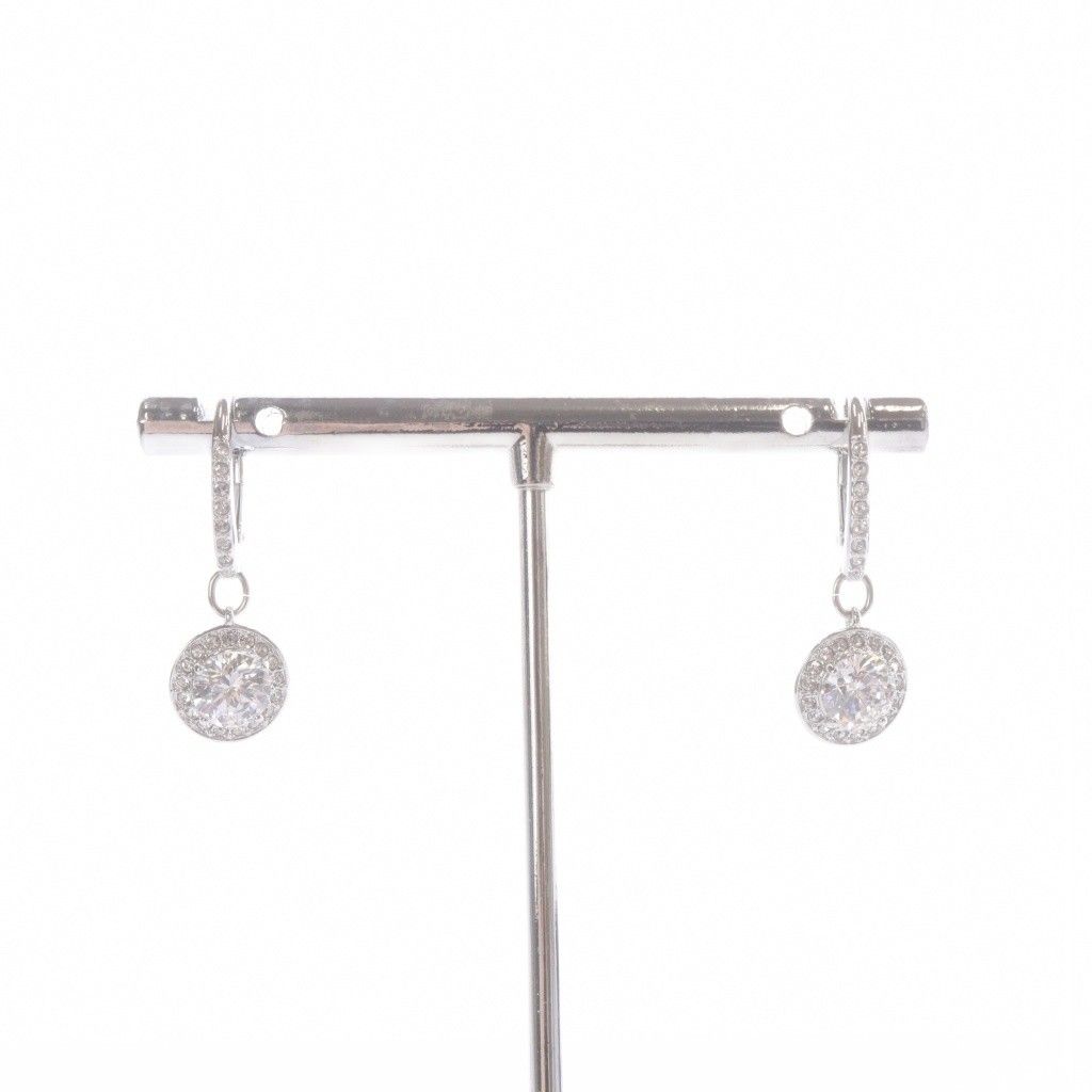 スワロフスキー SWAROVSKI クリスタル ピアス 両耳用 シルバー色