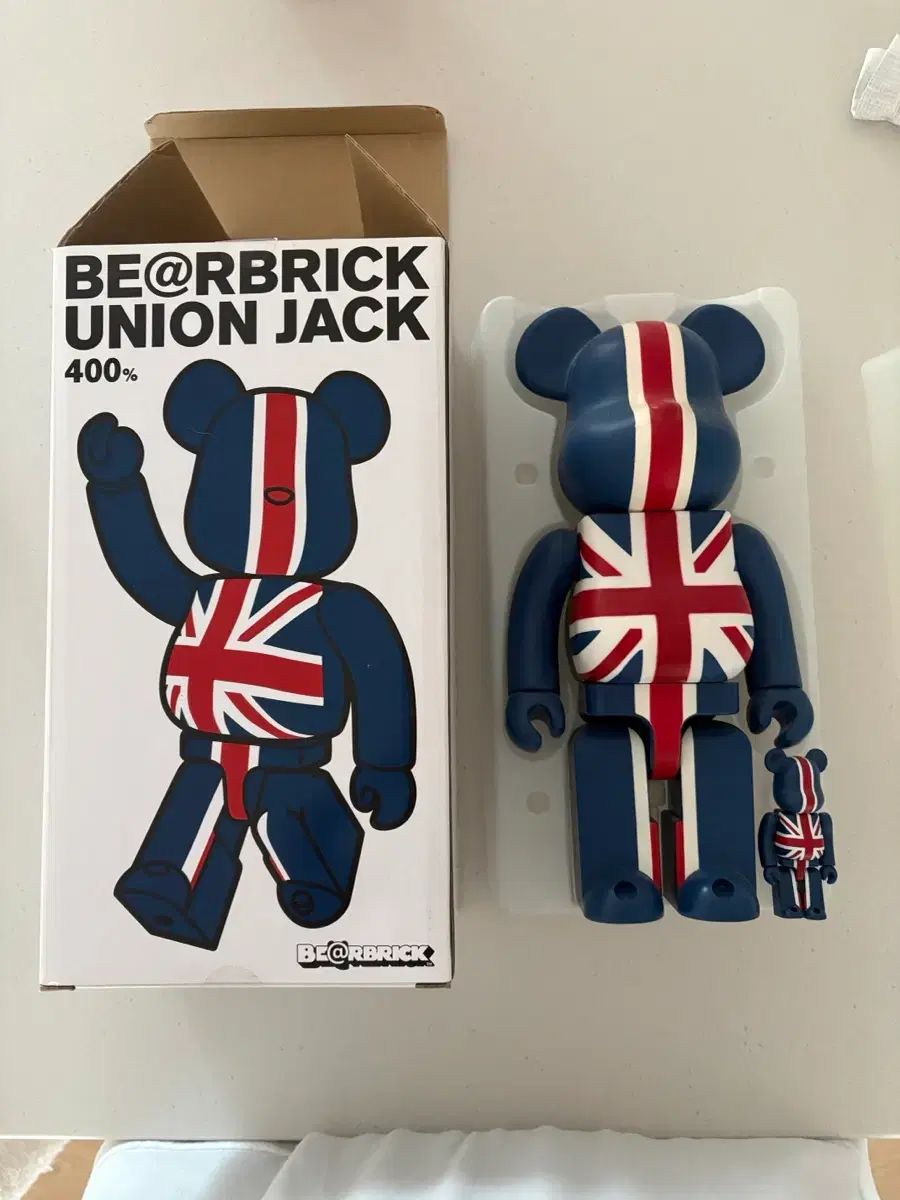正規品 BE@RBRICK(ベアブリック) ユニオンジャック 400%+100% 出品