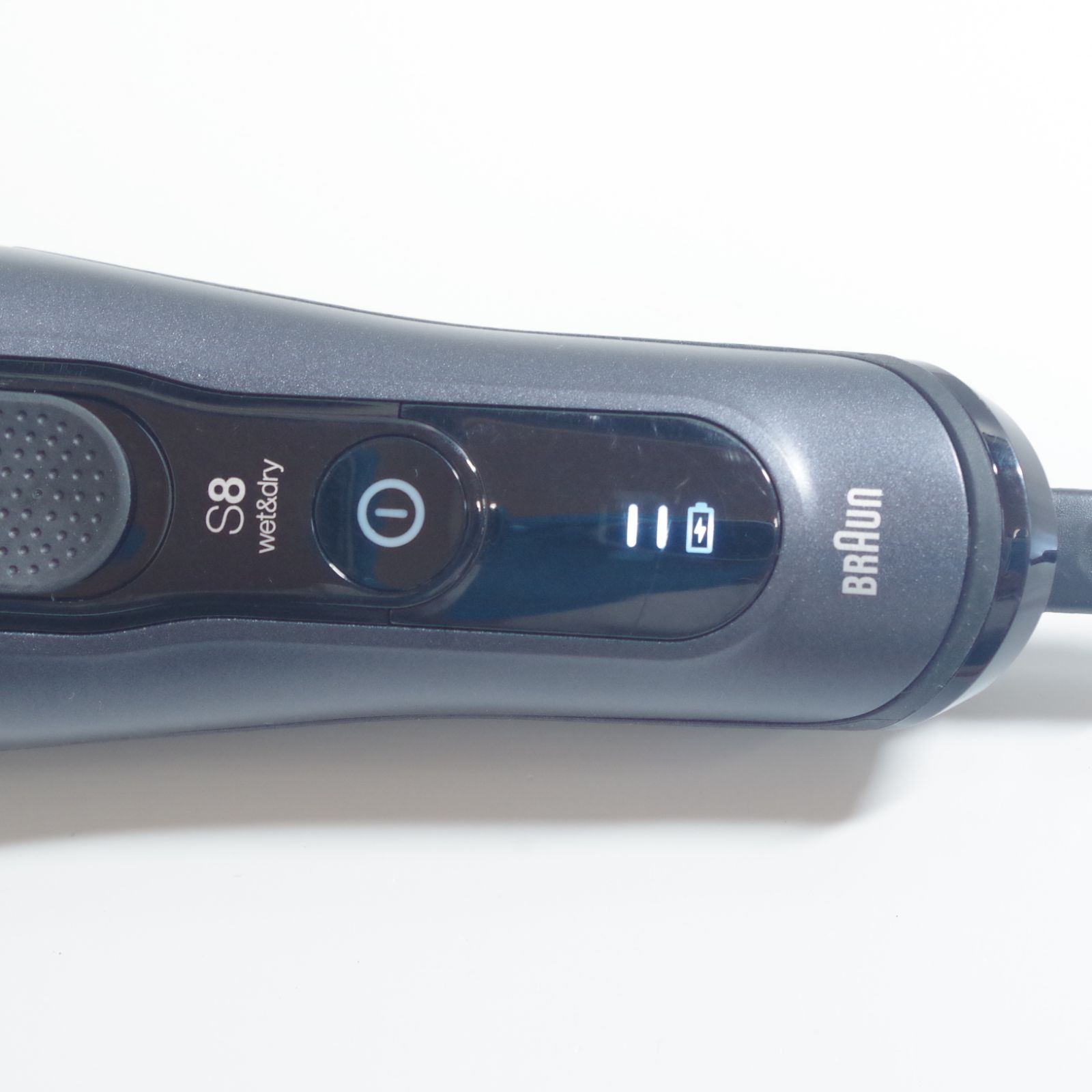 A7491 BRAUN Series 8 TYPE 5795 メンズ電気シェーバー - メルカリ